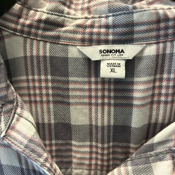 Sonoma button down with tags. - Picture 3 of 4
